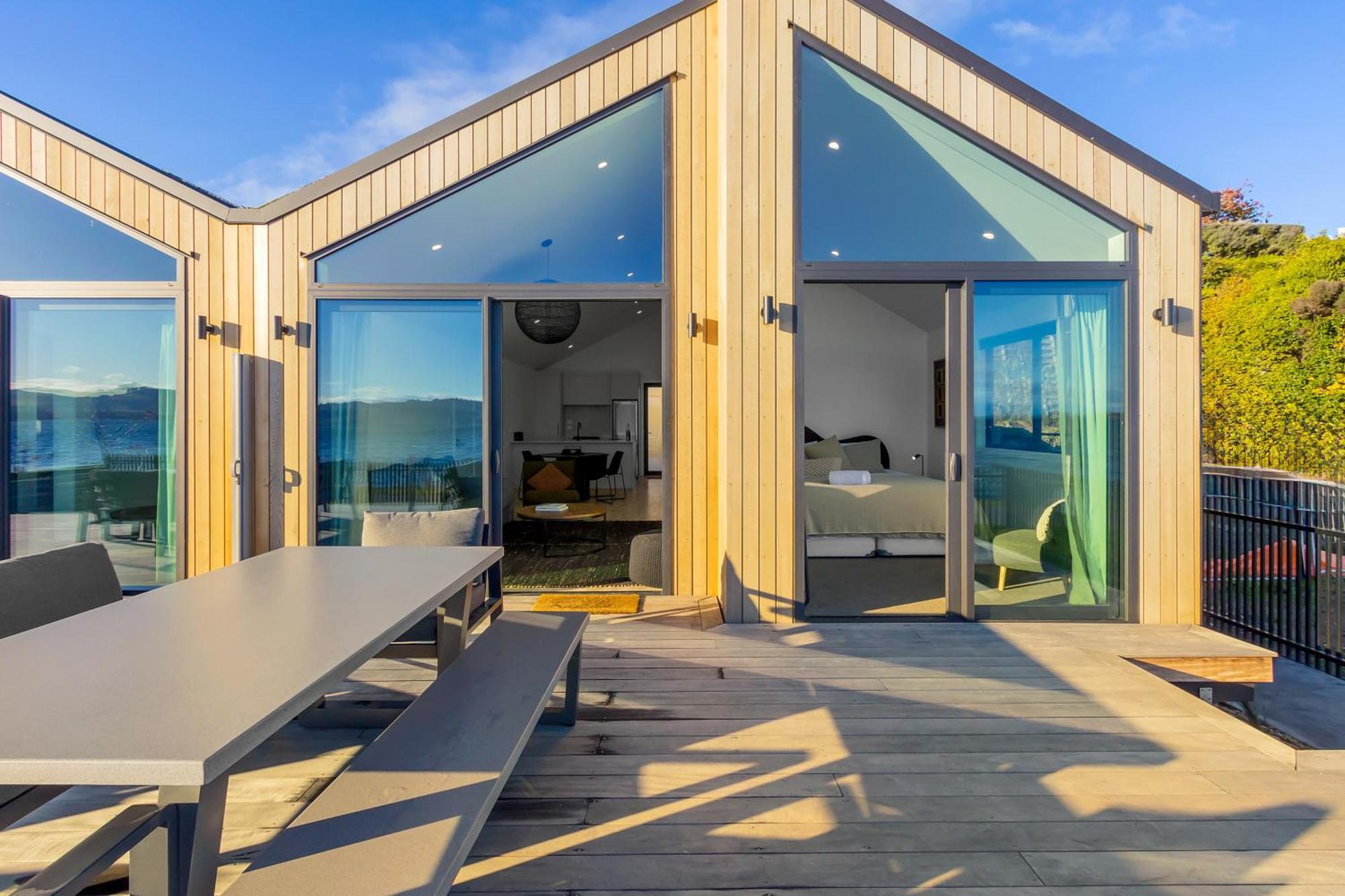 Brand New Lake Front Homes Spa Pool Taupo Dış mekan fotoğraf
